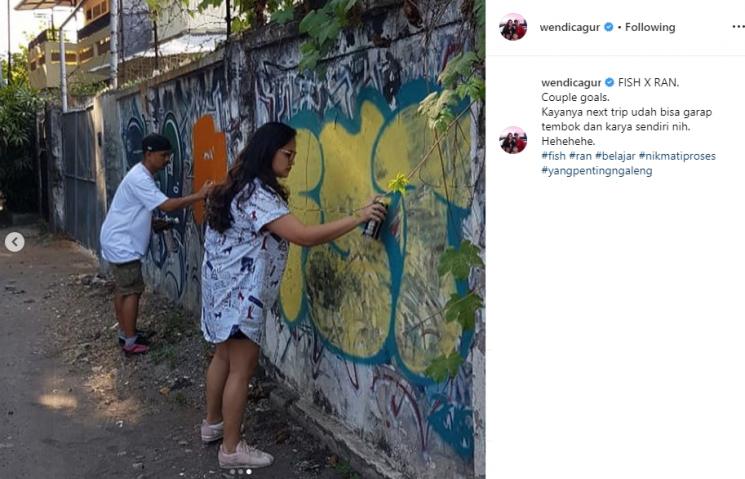 Wendi Cagur dan Iwa K. (Instagram/@wendicagur)