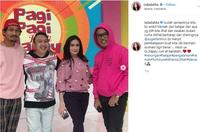 Iis Dahlia. (Instagram/@isdadahlia)