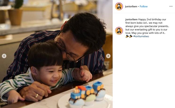 Keluarga Junior Liem dan Putri Titian (Instagram/@juniorliem)