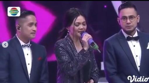 Rina Nose, Irfan Hakim dan Ramzi reunian. (Capture Instagram/@rinanose16)