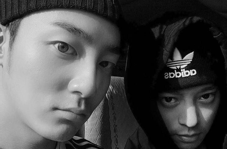Roy Kim dan Jung Joon Young. (Instagram/@roykimmusic)