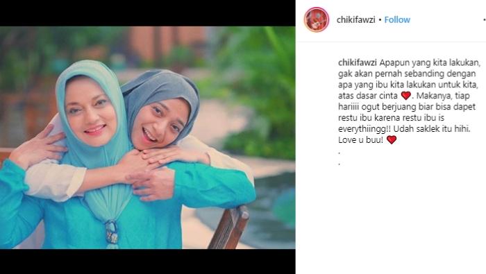 Chikita Fawzi dan Marissa Haque. (Instagram/@chikifawzi)