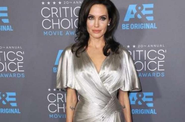 Angelina Jolie (Shutterstock)
