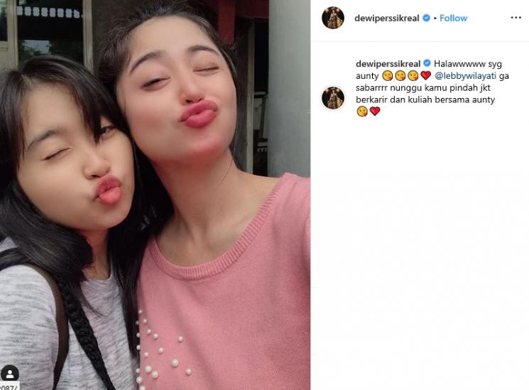 Dewi Perssik (Instagram/@dewiperssikreal)