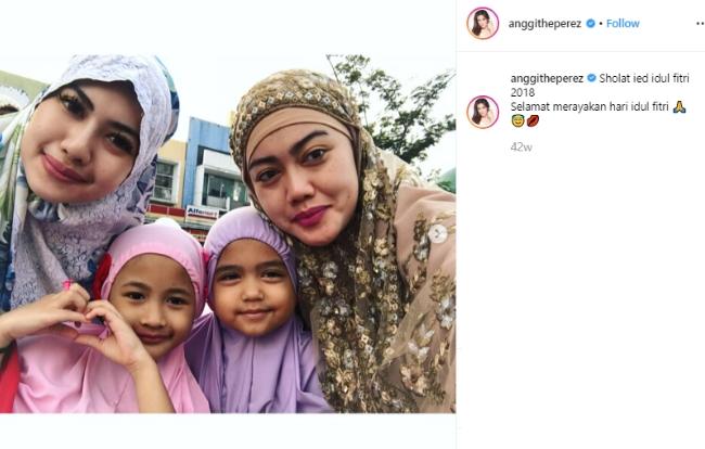 Della Perez dan Nia Anggia. (Instagram/@anggitheperez)
