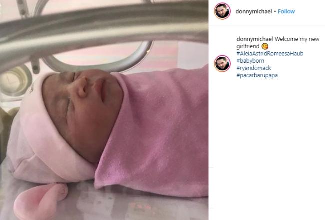 Anak kedua Aryani Fitriana dan Donny Michael. (Instagram/@donnymichael)
