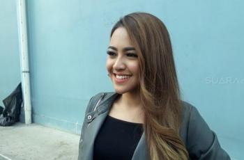 Digosipkan Dekat dengan Sule, Intip 5 Foto Liburan Baby Shima