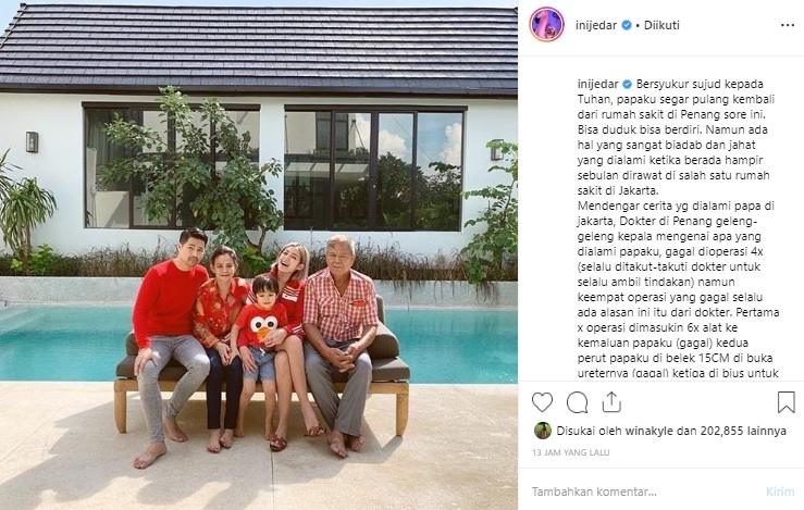 Jessica Iskandar curhat kecewa dengan RS yang rawat papanya. (Instagram/@inijedar)