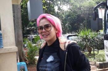 Terlihat Tegar dan Kuat, Begini Potret Nikita Mirzani Nangis Jelang Lahiran