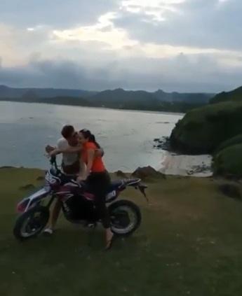 Ammar Zoni dan Irish Bella bulan madu di Lombok. [Instagram]