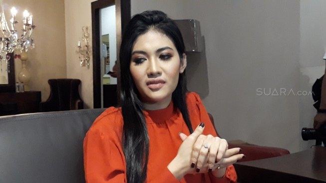 Della Perez (Ismail/Suara.com)