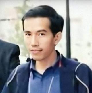 Foto jadul Jokowi saat muda. [Instagram]