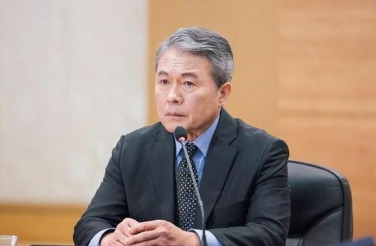 Chun Ho Jin (Soompi)