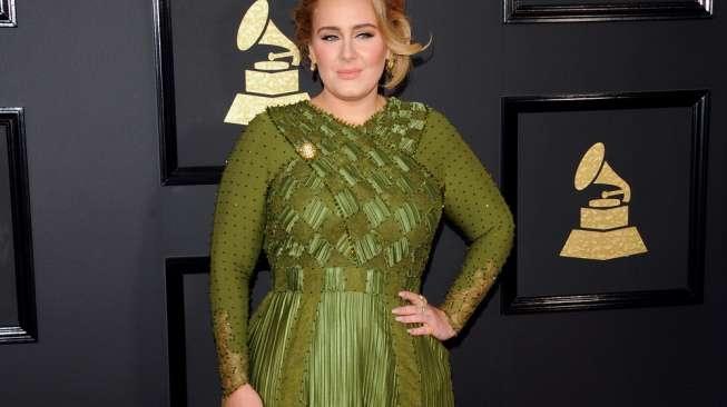Adele (Shutterstock)
