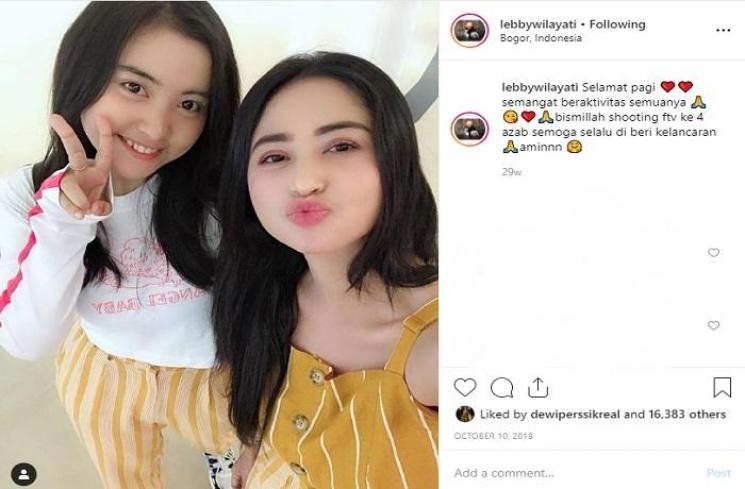 Kebersamaan Dewi Perssik dengan Lebby Wilayati (Instagram @lebbywilayati)