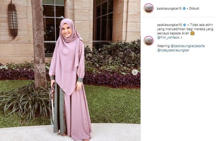 Zaskia Sungkar dikabarkan hamil. (Instagram/@zaskiasungkar15)