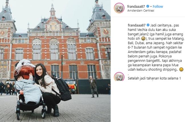 Franda dan putrinya, Vechia. (Instagram/@frandaaa87)