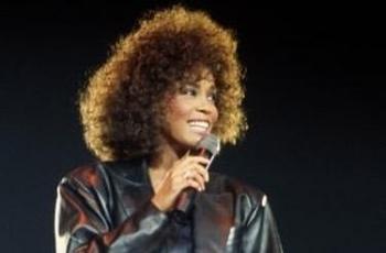 Tur Dunia Hologram Whitney Houston Bakal Digelar Tahun 2020