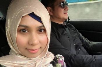 Selalu Tampil Sederhana, Lihat 5 Potret Ibu Tiri Verrell Bramasta!