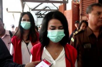 Saling Menguatkan di Penjara, Siska Tak Tahu Pergaulan Vanessa Angel