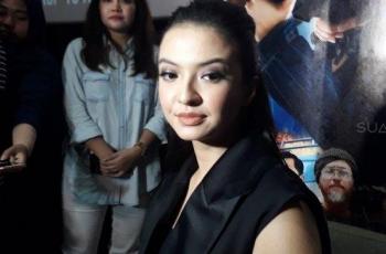 5 Momen Liburan Raline Shah di Abu Dhabi, Pakai Hijab Curi Atensi!
