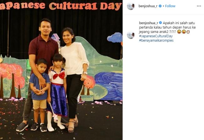 Ben Joshua dan keluarga. (Instagram/@benjoshua_r)