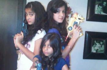 Coba Tebak! 3 Gadis Cilik Ini Anak Mega Bintang Bollywood Lho