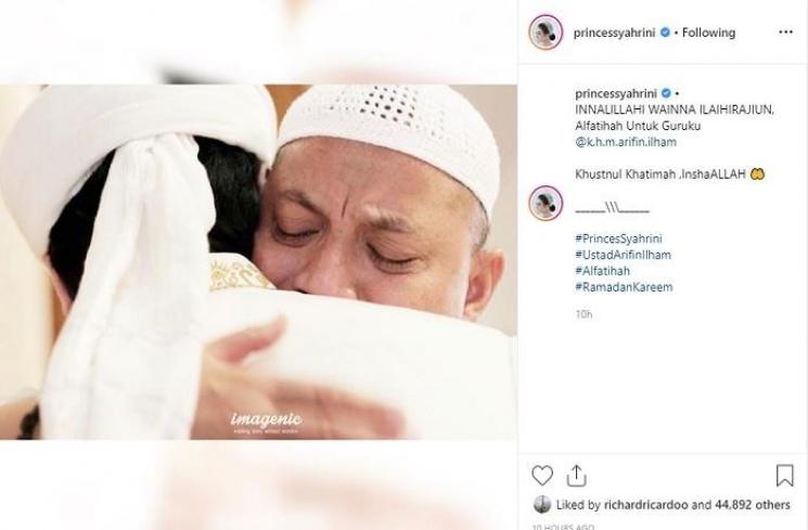 Unggahan Syahrini (Instagram @princessyahrini)