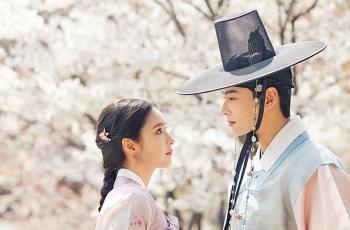 Pakai Baju Tradisional Korea, Cakepnya Cha Eun Woo Nggak Santai