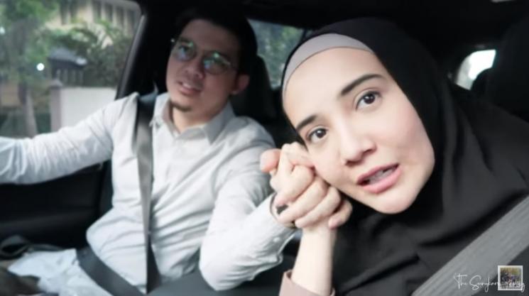 Irwansyah dan Zaskia Sungkar. (YouTube/The Sungkar Family)