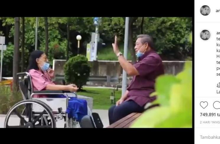 Ibu Ani Yudhoyono (Instagram/@annisayudhoyono)