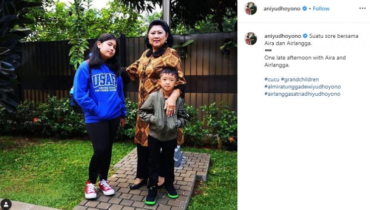Ani Yudhoyono dan cucu-cucunya (Instagram/@aniyudhoyono)
