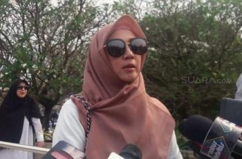 Dekat, Dina Lorenza Punya Panggilan Sayang dari Ani Yudhoyono