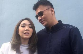 Liburan Bareng Wijaya Saputra dan Gempita, Gisella Anastasia Banjir Cibiran