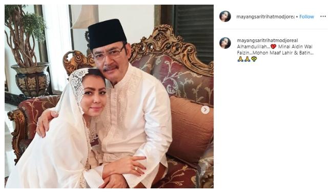 Momen lebaran Mayangsari. (Instagram/@mayangsaritrihatmodjoreal)