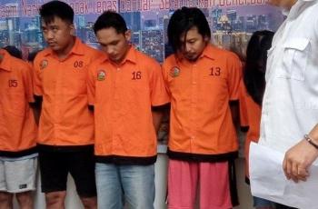 Zul Zivilia Nangis di Penjara Tahu Istri Kerja Banting Tulang