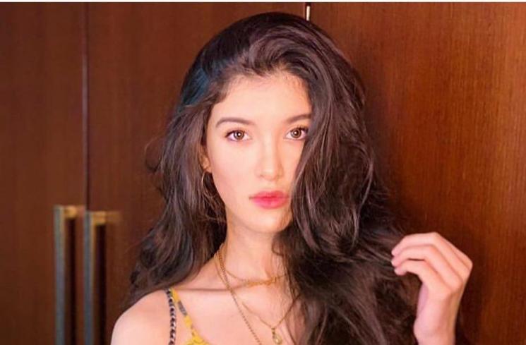 Viral Potret Pesona Shanaya Kapoor, Bukti Cerahnya Masa Depan Bollywood