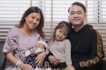 Masih Bayi tapi Lihat 4 Outfit Branded Anak Ruben Onsu, Kamu Kalah Deh!