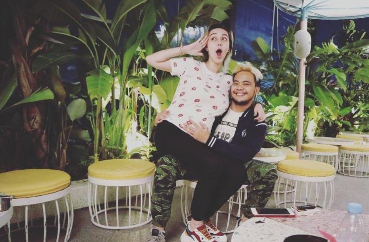 Reza Smash dan istrinya, Fabiola (Instagram/@mrezanugrah)