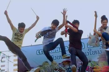5 Film Tentang Band yang Seru Ditonton Bareng Sobat