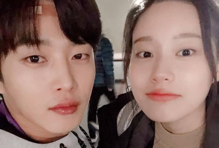 Kim Min Suk dan Park Yoo Na (Soompi)