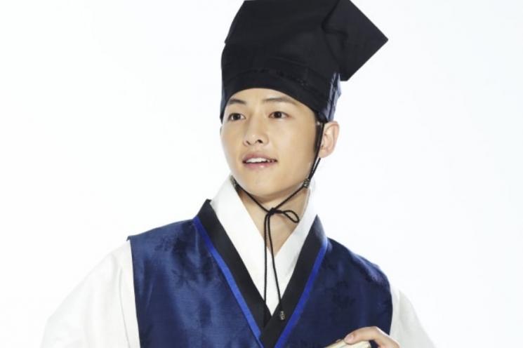 Song Joong Ki (Soompi)
