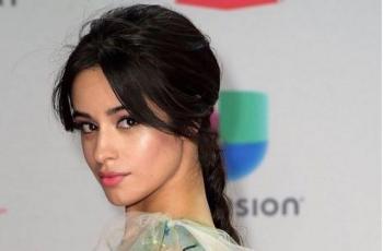 Putus, Camila Cabello Dikabarkan Dekat dengan Shawn Mendes