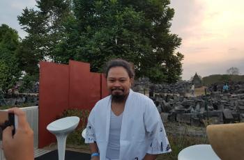 Keluar dari Payung Teduh, Is Pusakata Akan Rilis Album Pertama