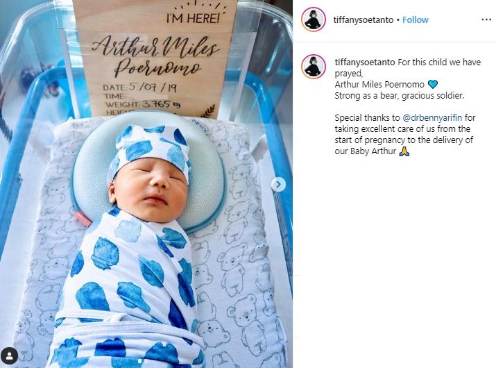Momen kelahiran Chef Arnold (Instagram/@tiffanysoetanto)
