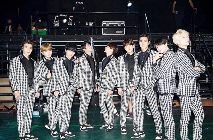 Super Junior (Soompi)