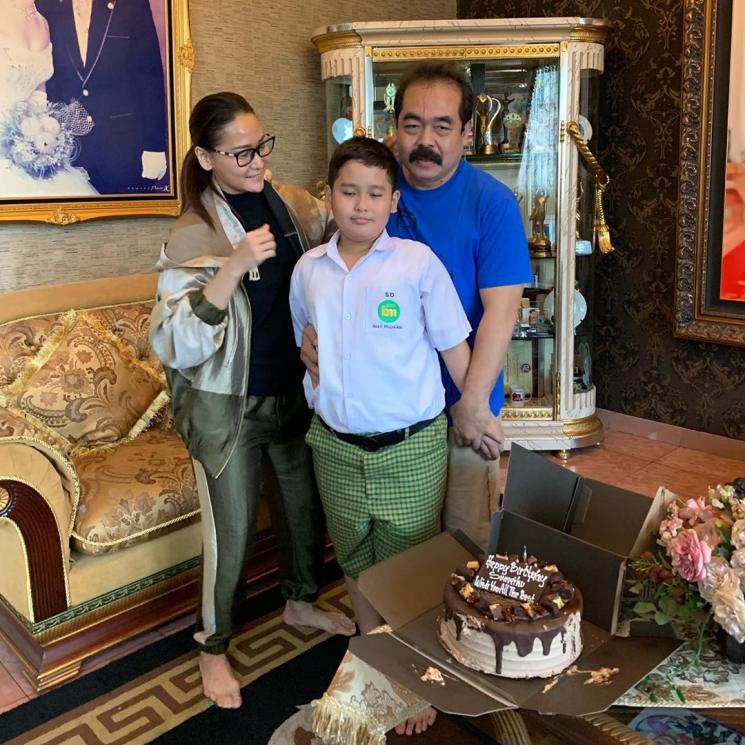 Inul Daratista ucapkan ulang tahun ke suaminya. (Instagram/@inul.d)
