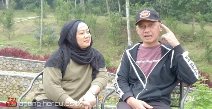Agung Hercules dan Istri (YouTube/Agung Hercules TV)