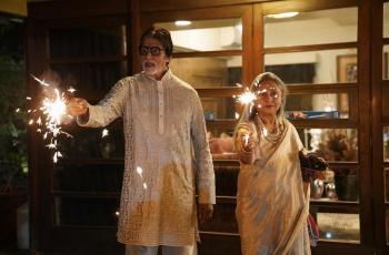 Nggak Kalah dari Shah Rukh Khan, 7 Potret Rumah Mewah Amitabh Bachchan