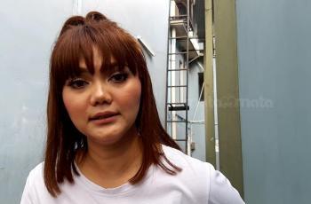 Pelihara Anjing, Rina Nose Ngaku Idap Gangguan Mental OCD